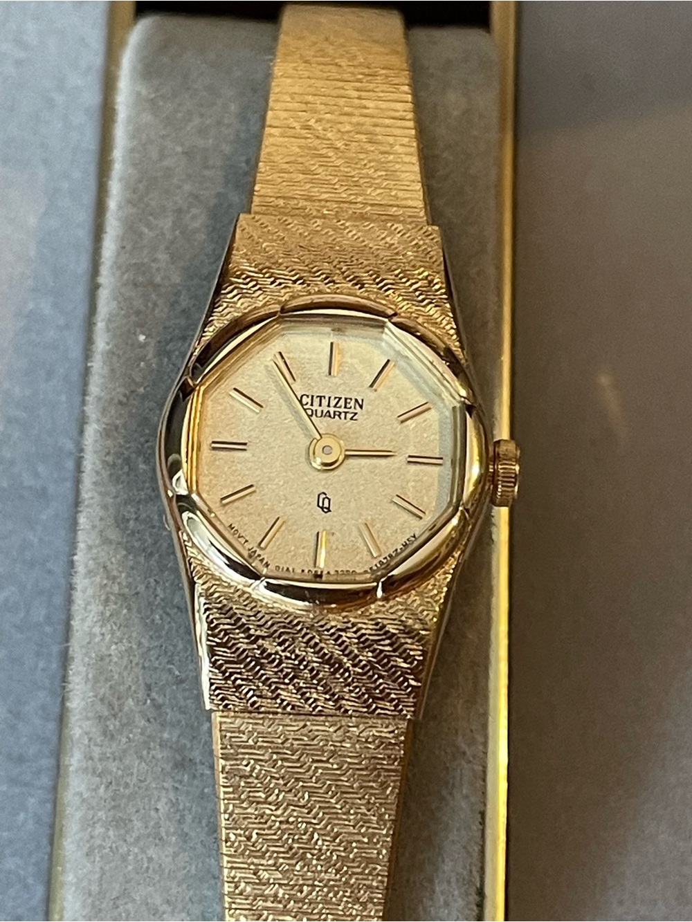 Citizen Gold Tone Ladies Watch - Picture 2 of 5